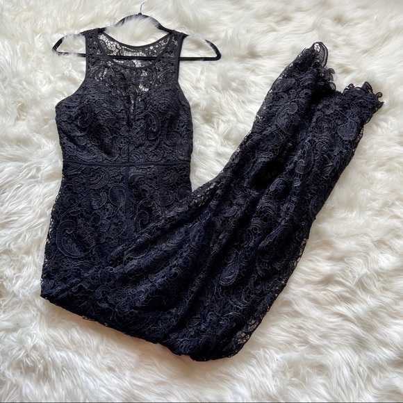 Maniju Black Lace Evening Gown Deep V Neck Dress - Picture 3 of 7